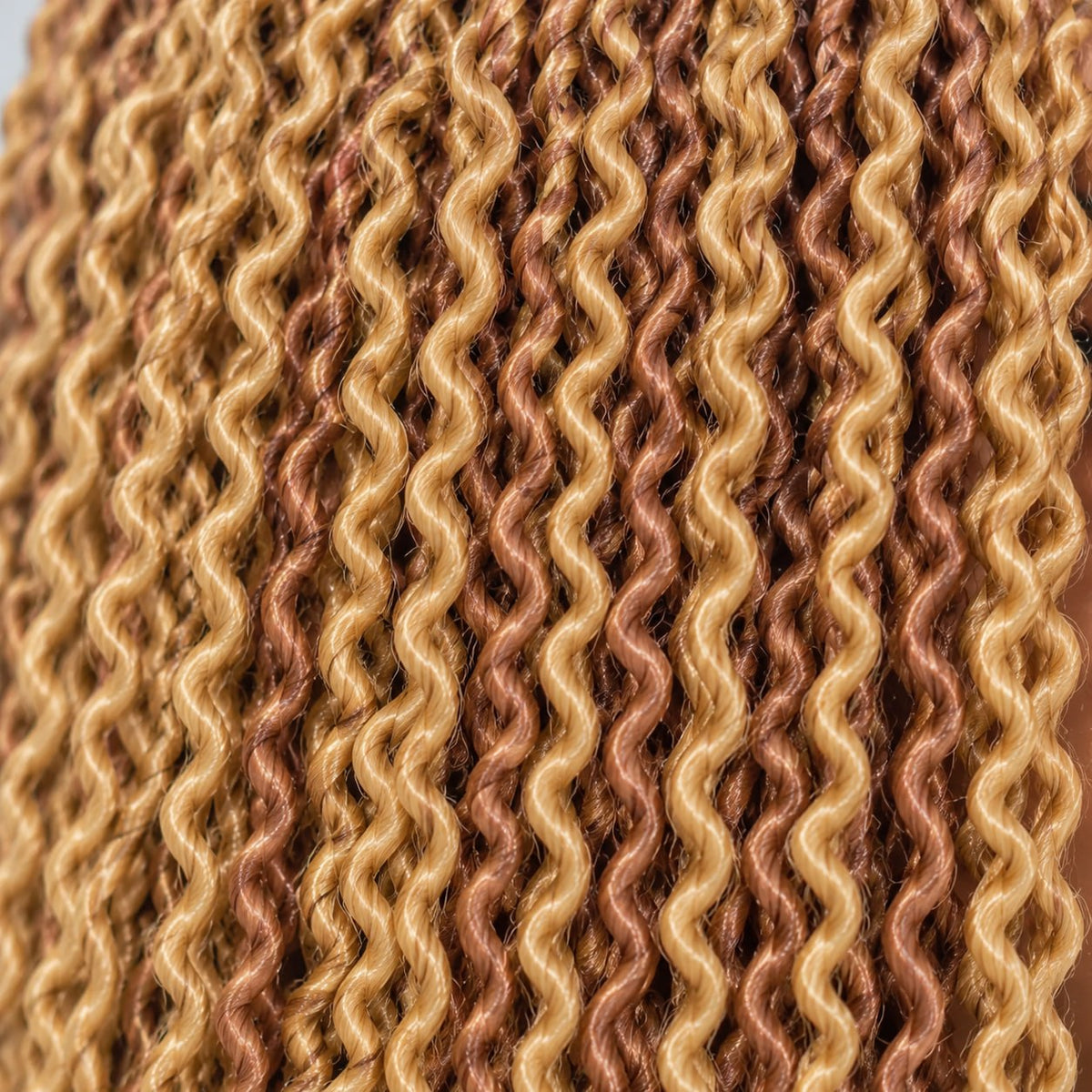 Sydney Spiral Twists - 20" 13x5 Lace Frontal Color 27/30